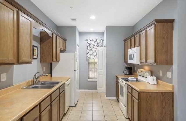 2 Bedroom, 2 Bathroom Golf Condo feat. Covered Balcony with BeautifulCourse View