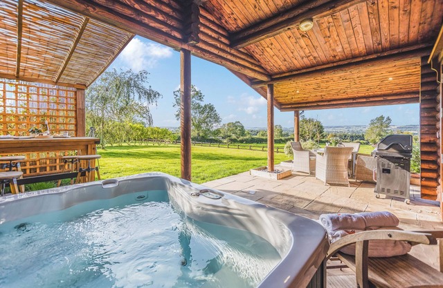 2 bedroom accommodation in Constable Burton