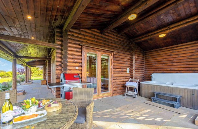 2 bedroom accommodation in Constable Burton