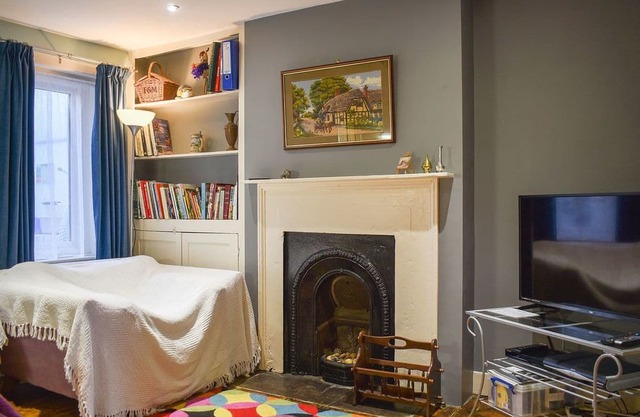 2 bedroom accommodation in Littlehampton