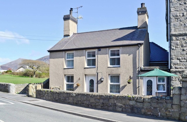 Accommodation Trefor Caernarfon 
