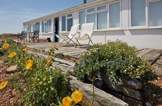 2 bedroom accommodation in Dungeness