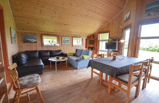 2 bedroom accommodation in Frøstrup