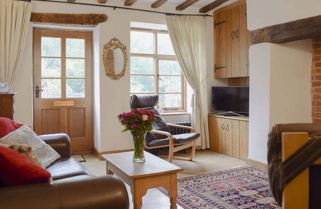 2 bedroom accommodation in Ironbridge