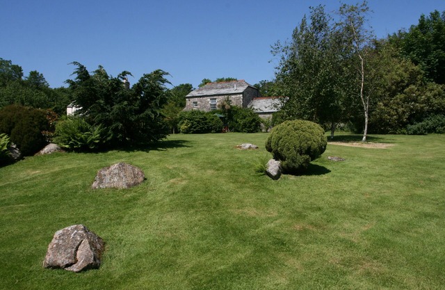 Accommodation Acres Of Gardens Edge Village Blisland 