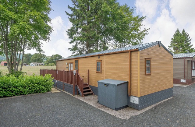 2 bedroom accommodation in Dollar