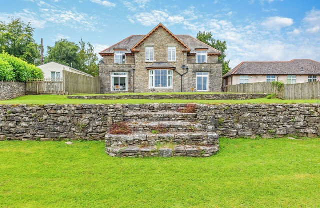 2 bedroom accommodation in Meathop, near Grange-over-Sands