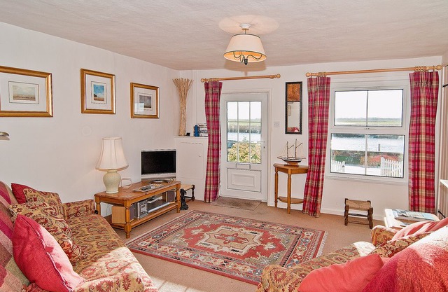 2 bedroom accommodation in Reedham