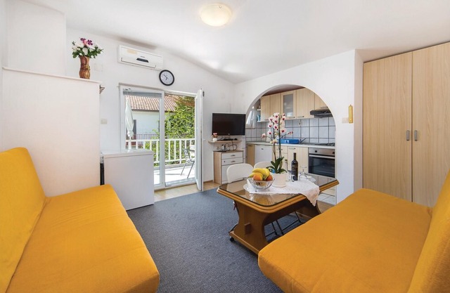 2 bedroom accommodation in Klek