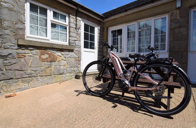 2 bedroom Cottage in Alstonefield - 42069