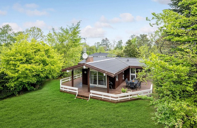 2 bedroom cozy home in Gilleleje