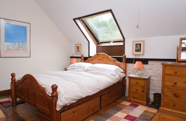 2 Easton Barn, BIGBURY