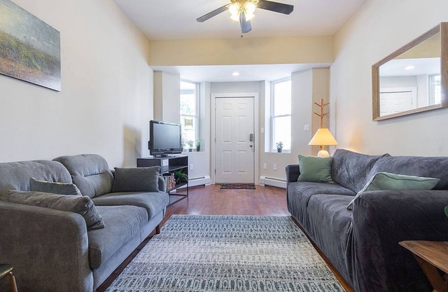 20 Min to NYC | Walk Everywhere | Cozy 2-BR | Laundry | Paid Parking