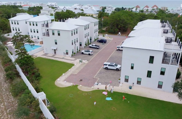 Grove At Inlet Spinnaker Beach 