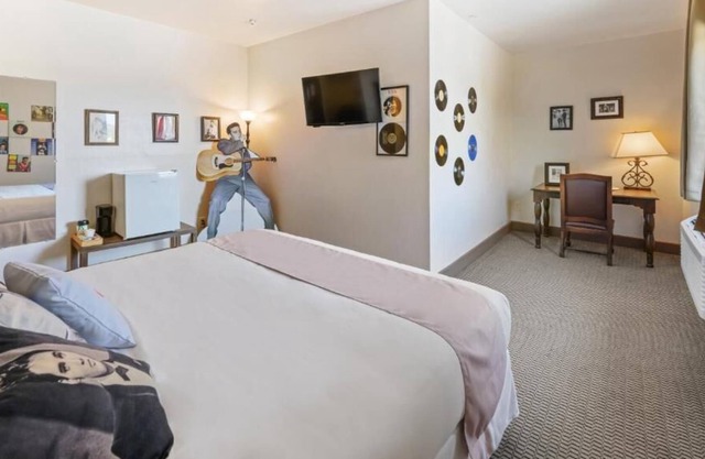 The Alcalde Hotel 