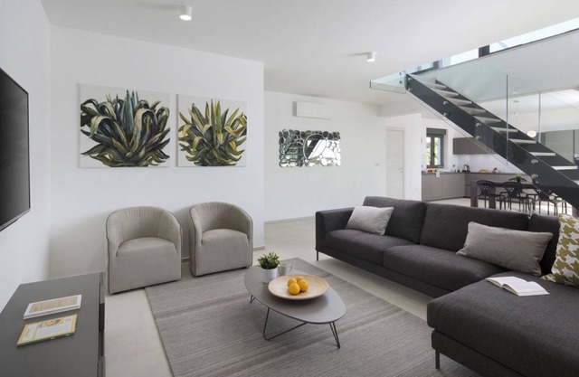 220 m² Villa ∙ 3 bedrooms ∙ 7 guests