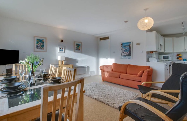 24 St Nicholas Court