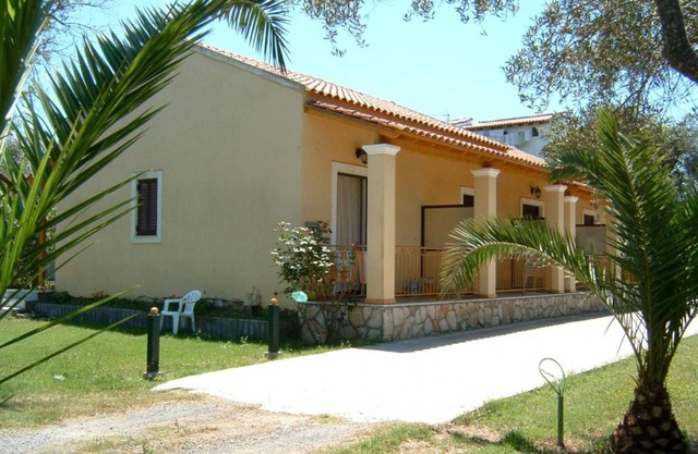 Located Holiday At The Sea Beach Aghios Petros 