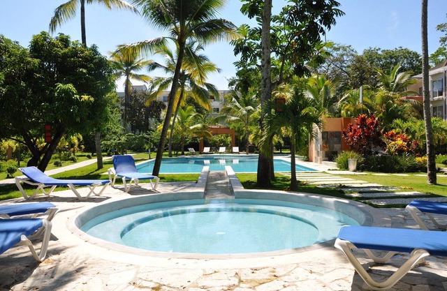 Resort Everything Cable 