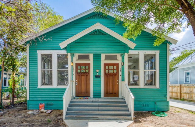 2BR King William Home - Gated Parking + Pets