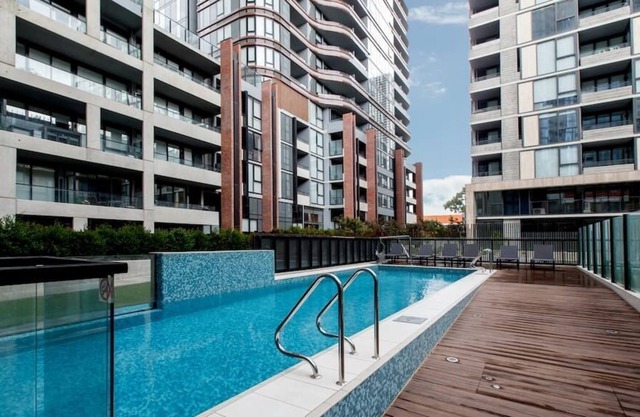2BR Mason Square @ Moonee Ponds