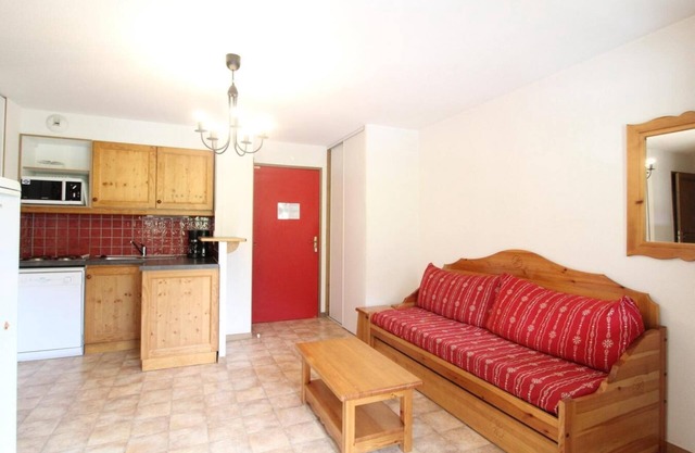 2nd floor, balcony, tv, ski locker, 34m², Val Cenis