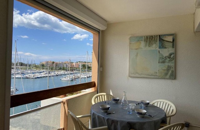 2P Cabine, 6 couchages, terrasse, parking, proche plage - Cap d'Agde - FR-1-249-149