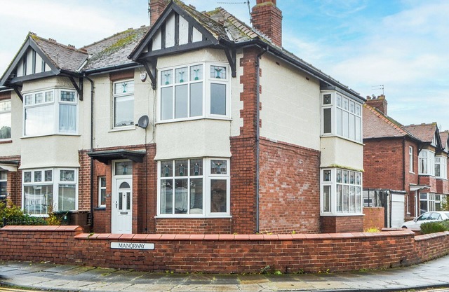 3 bedroom accommodation in Tynemouth