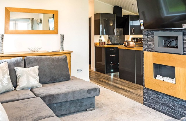 3 bedroom accommodation in New Quay