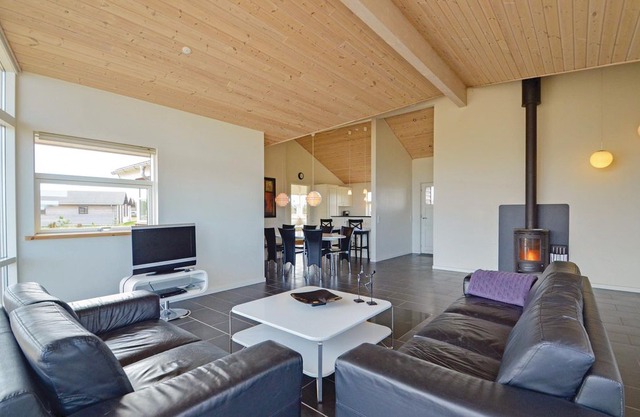 3 bedroom accommodation in Frøstrup
