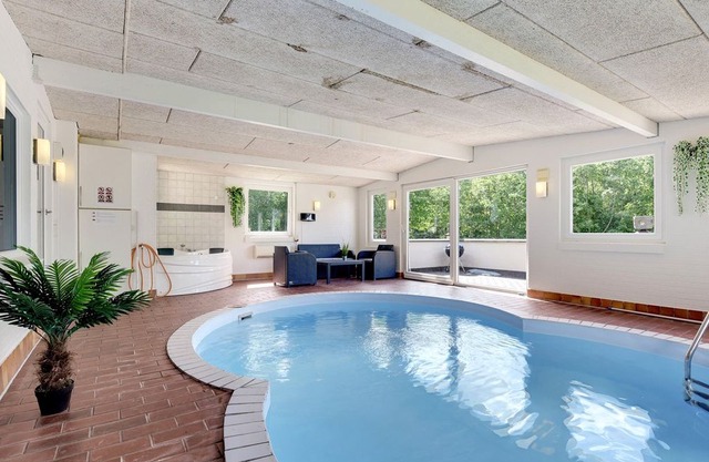 3 bedroom accommodation in Roslev