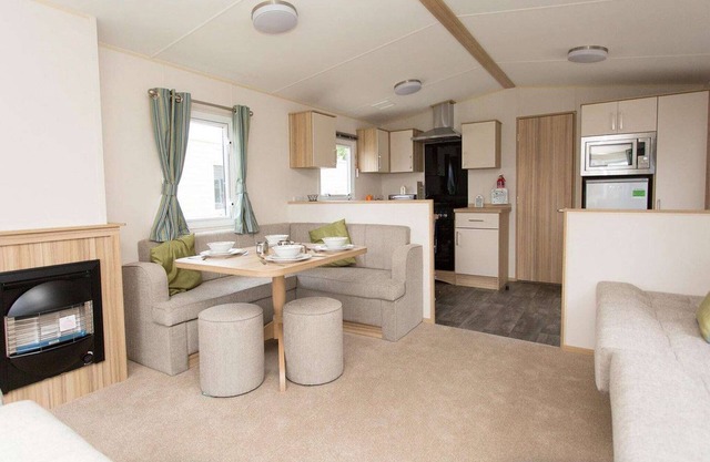 3 bedroom accommodation in Kinmel Bay, Rhyl