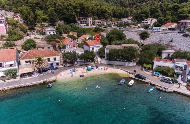 3 bedroom accommodation in Klek