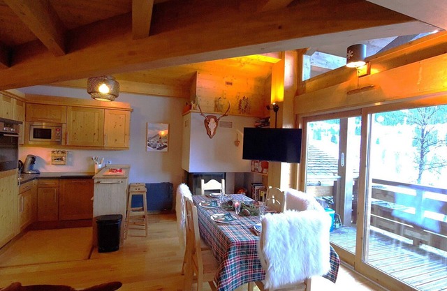 3-bedroom chalet, view, parking, wifi