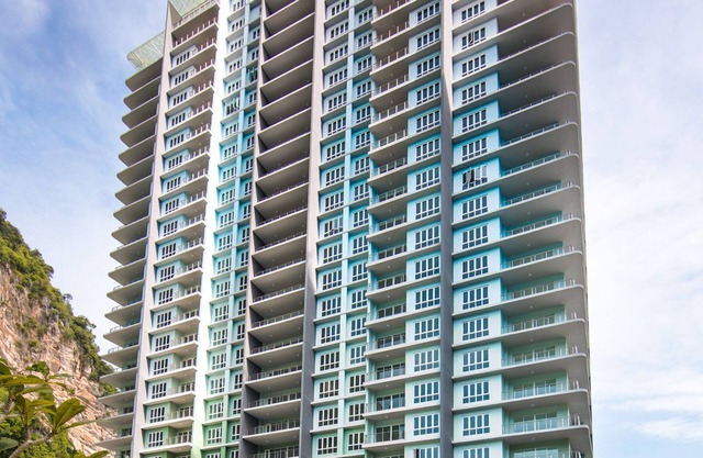 3 Bedroom Lakeview Premier Suite #2