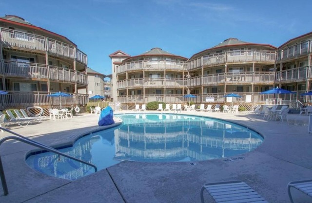 3 Br/2Ba Outer Banks Beach Club 1, Beachfront Resort, 2nd Floor Condo