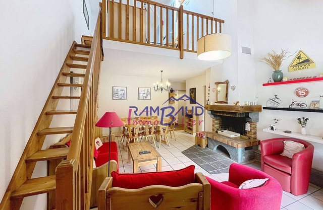 Valloire Pièces Personnes 