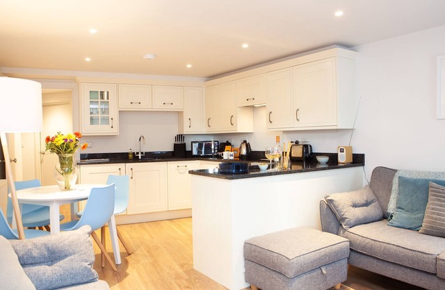 3 Sunday School Court – Off-Site Parking and Courtyard