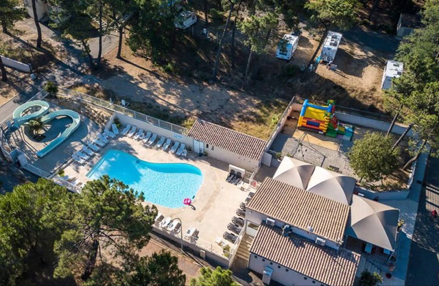 30 m² Mobile home ∙ 2 bedrooms ∙ 4 guests