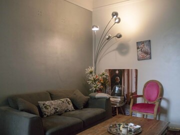 30m² CONFORT idéal pour couple au cœur de PARIS in Paris