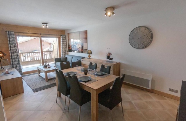 Ski Slopes Swimming Locker 