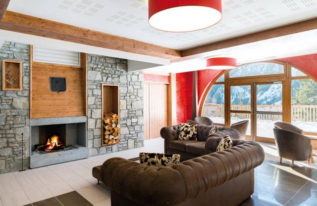 Foot Of The Slopes Swimming Terrace Ski Locker 