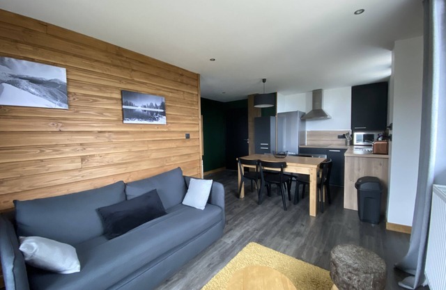 Pers The Heart Of Chartreuse At Foot Ski Slopes 