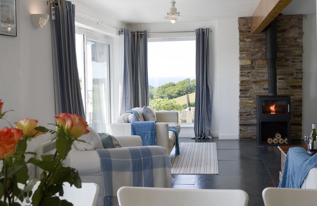 4 bedroom accommodation in Crackington Haven, near Bude