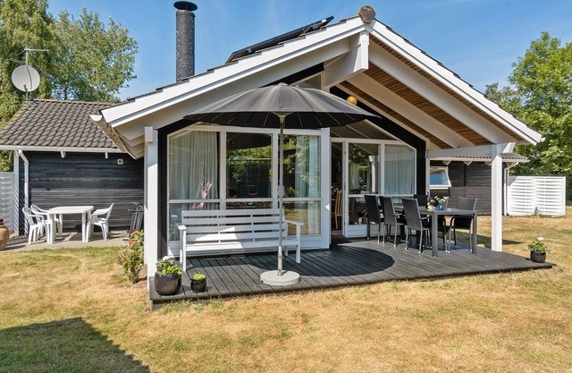 4 bedroom accommodation in Fårevejle