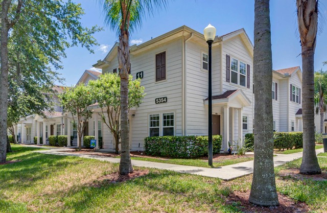 Lucaya Village Resort 