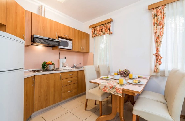 Apartments Mihaela 