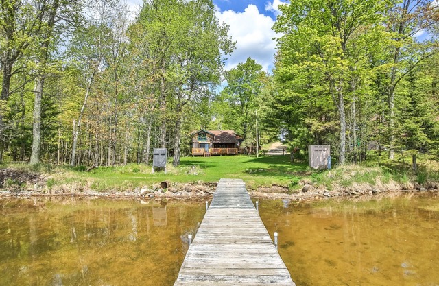 Hodge Podge Lodge Sand 