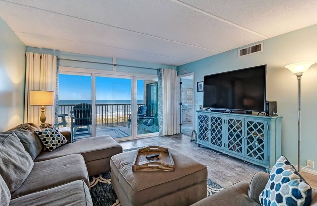 4th Floor, renovated condo. Private Fishing Pier, Tennis & Pool!