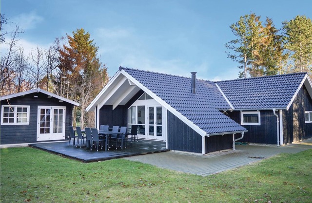 5 bedroom accommodation in Frederiksværk